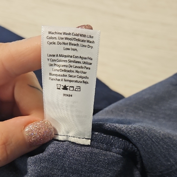 Like New Time and Tru Veey Stretchy Elastic Waistband Dark Blue Denim Shorts Lg - Picture 8 of 8